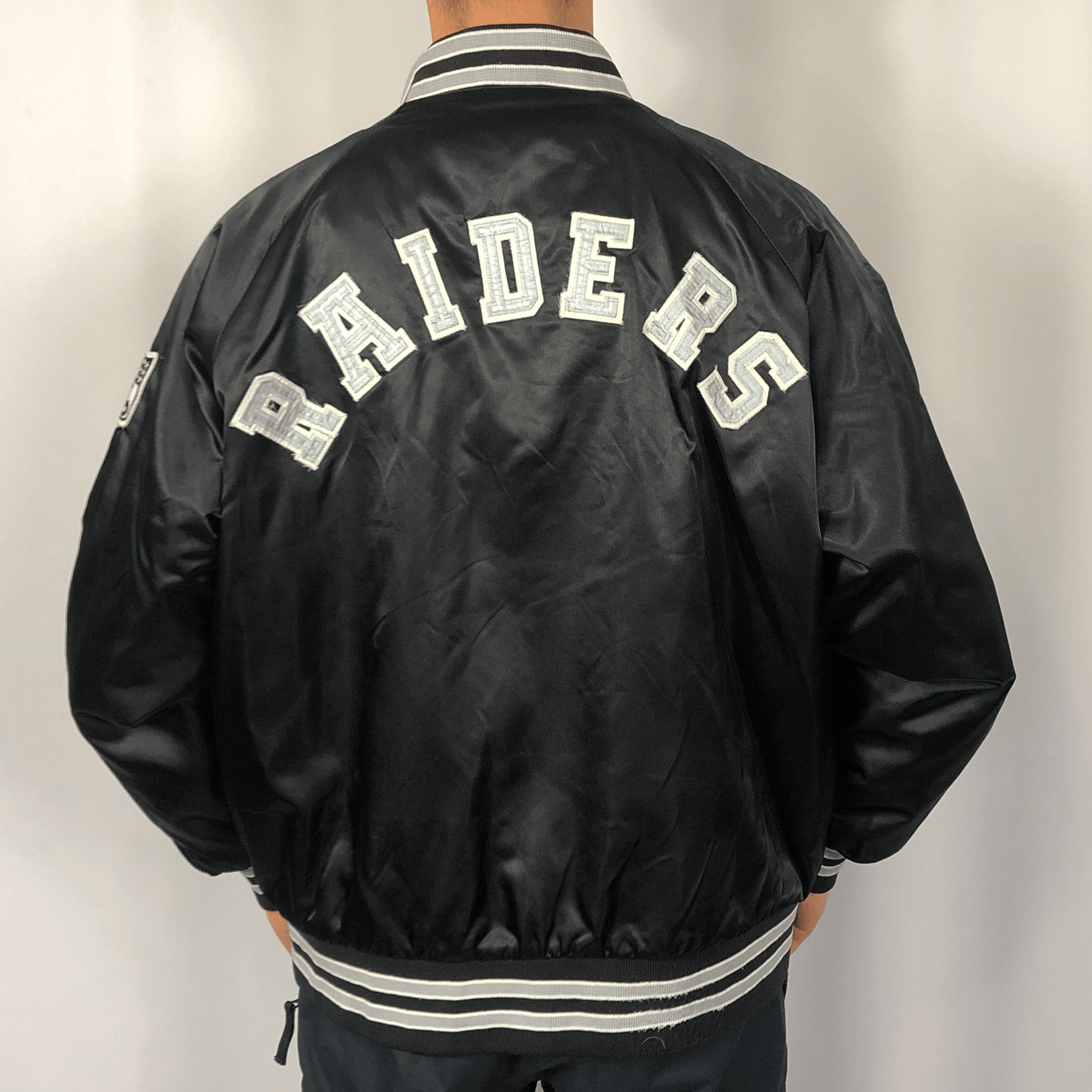 Vintage NFL Oakland Raiders Bomber Jacket - Large - Vintique Clothing