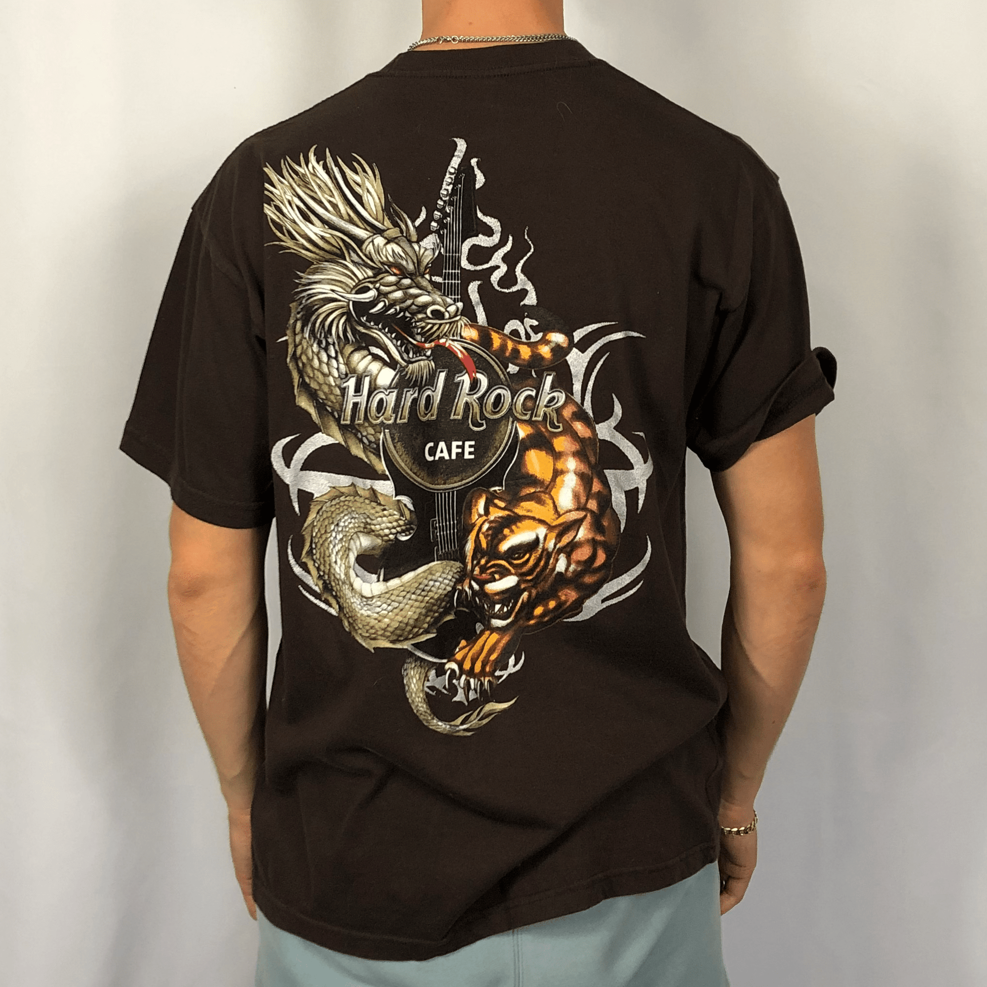 Dragon Print Vintage Hard Rock Barcelona Tee - Large - Vintique Clothing