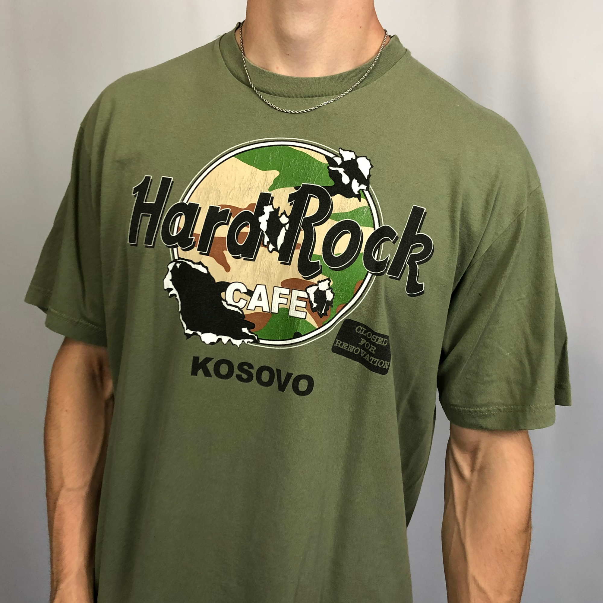 Vintage Hard Rock Cafe Kosovo T-Shirt - Large - Vintique Clothing