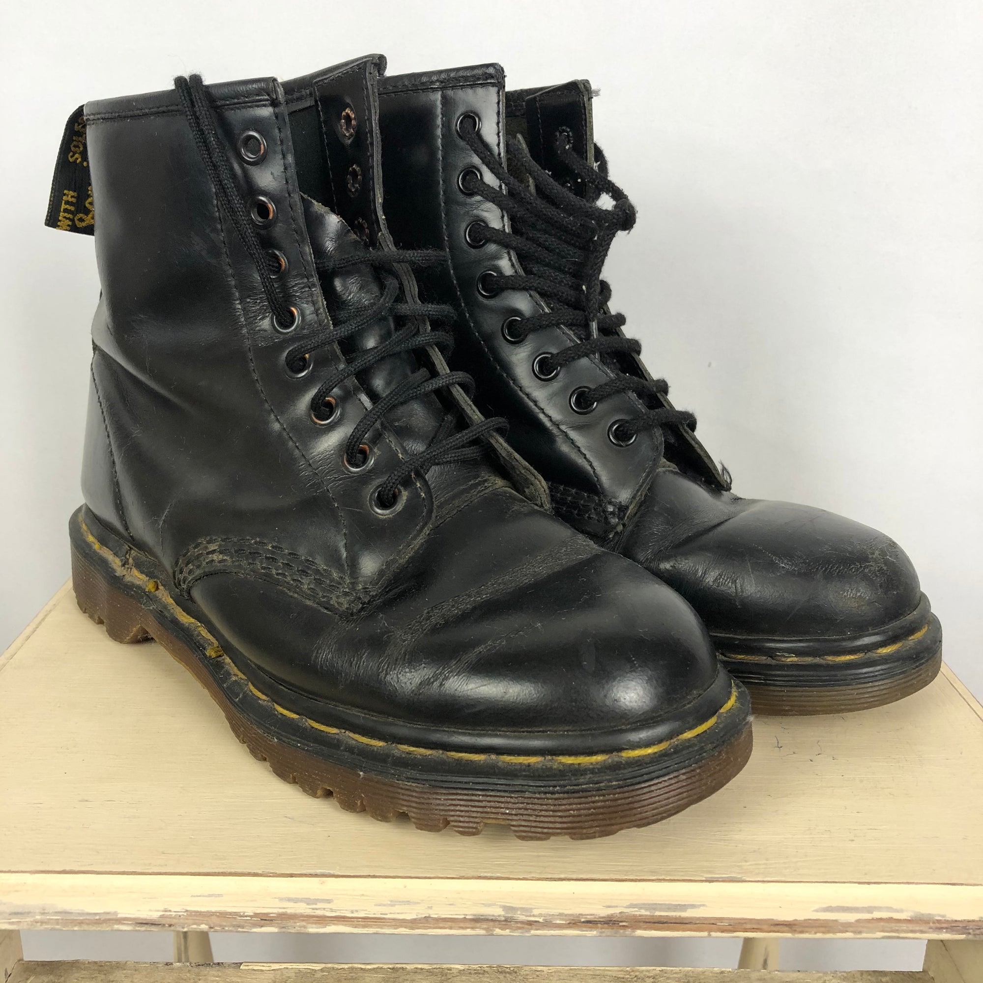 Vintage Dr Martens Black Boots - UK 9/EU41-42