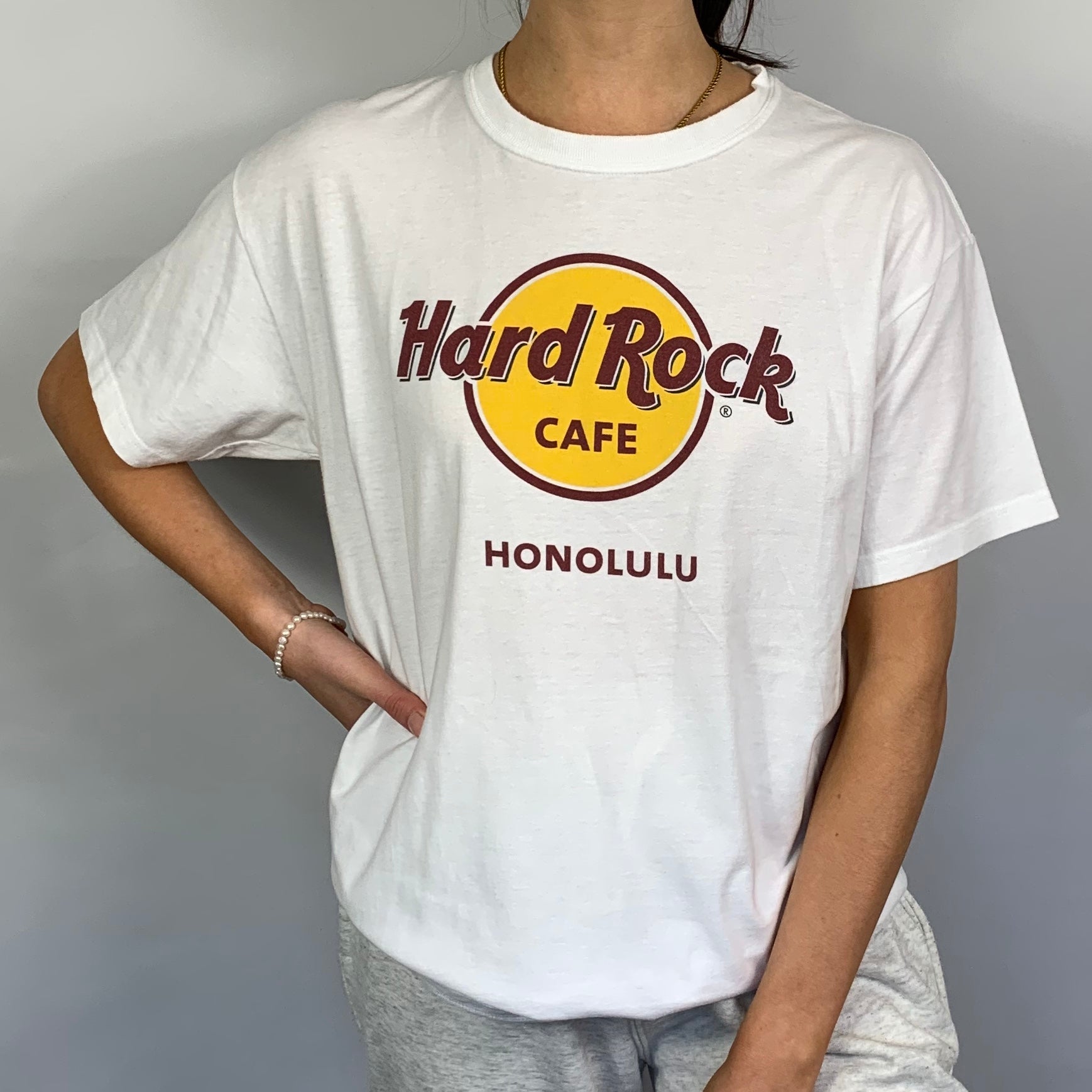 VINTAGE HARD ROCK CAFE Honolulu T-SHIRT - WOMEN'S Large/ Men's Small