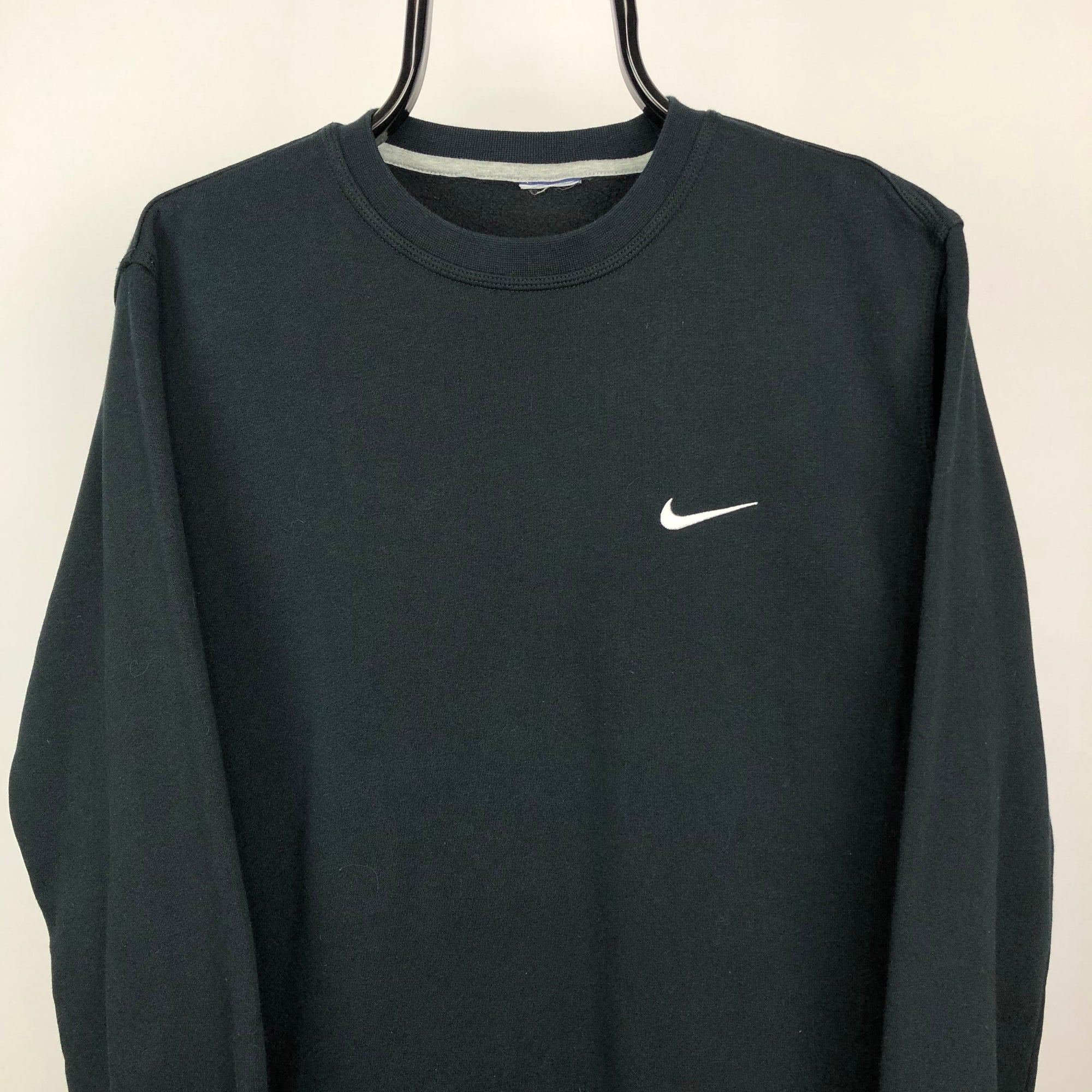 Vintage Nike Embroidered Small Logo Sweatshirt in Black - Men's Large/Women's XL