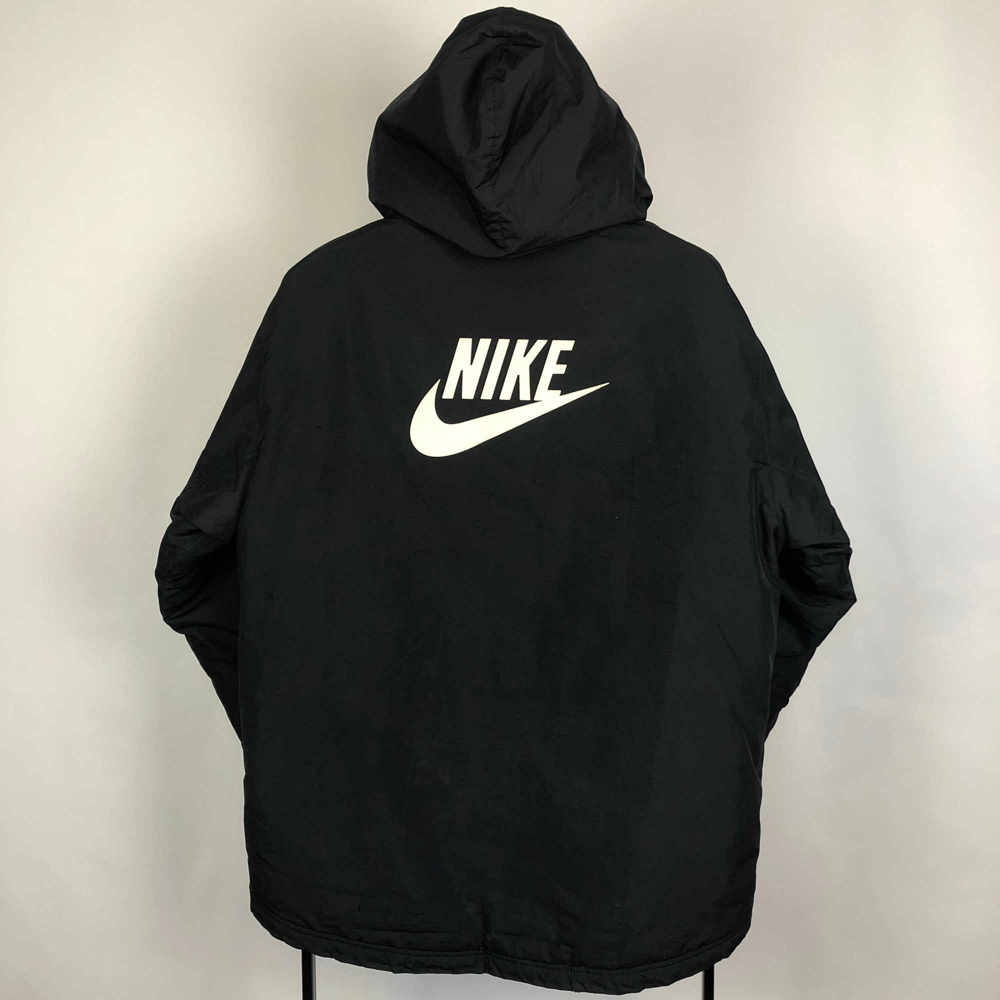 Nike Puffer Jacket in Black - Men's Medium/Women's Large