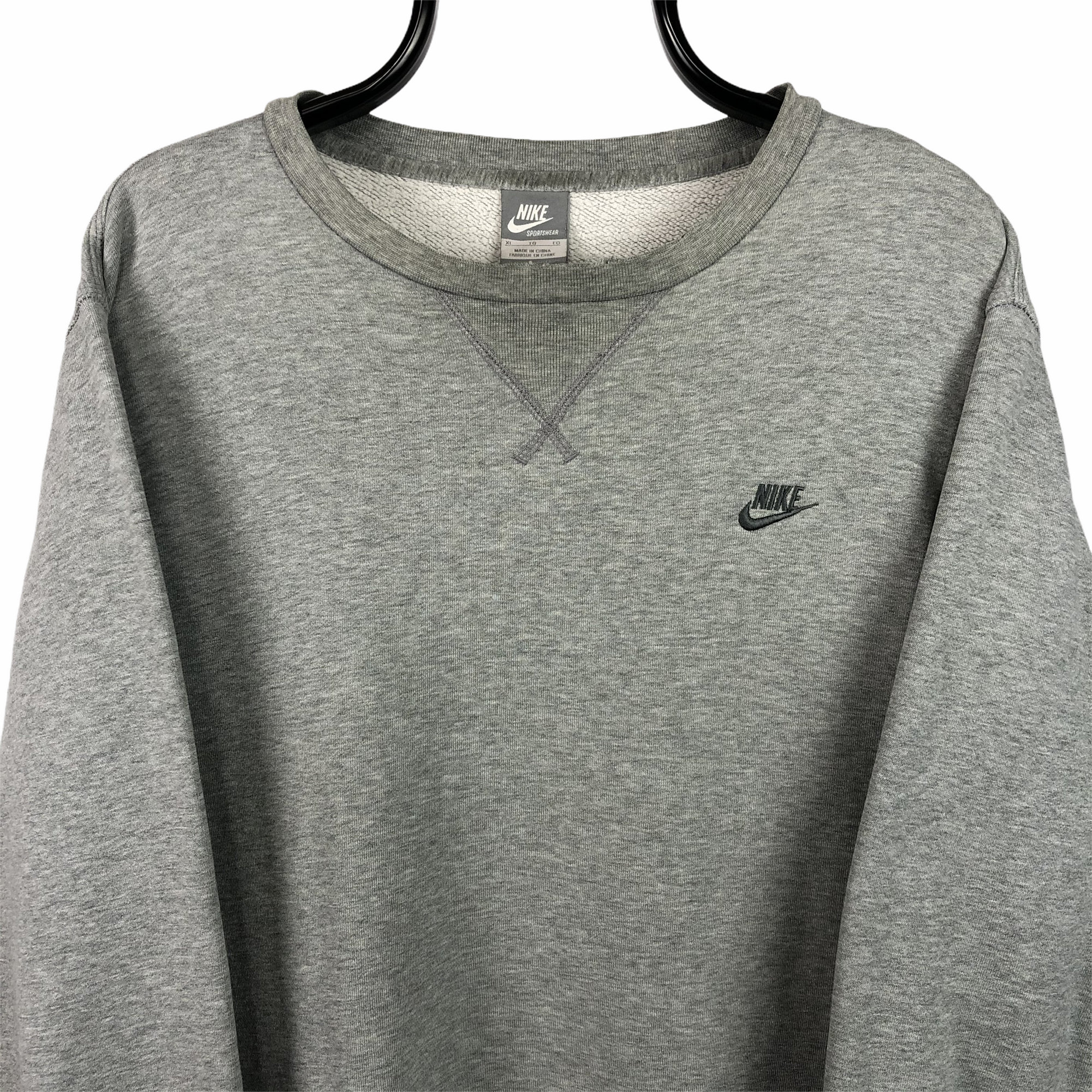 Vintage Nike Embroidered Small Logo Sweatshirt in Grey - Men's XL/Women's XXL