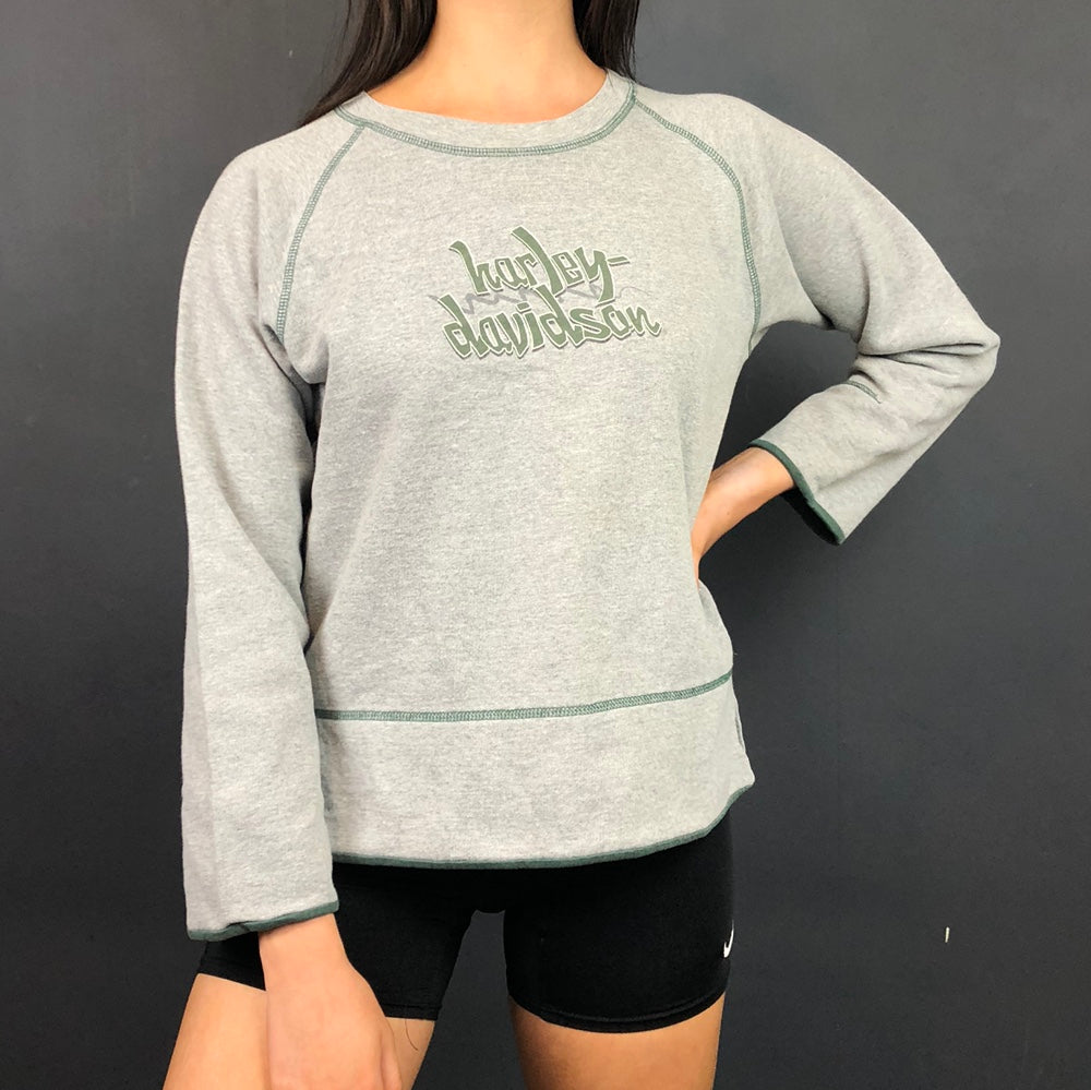 Vintage Harley Davidson Sweatshirt in Grey - Women's Medium