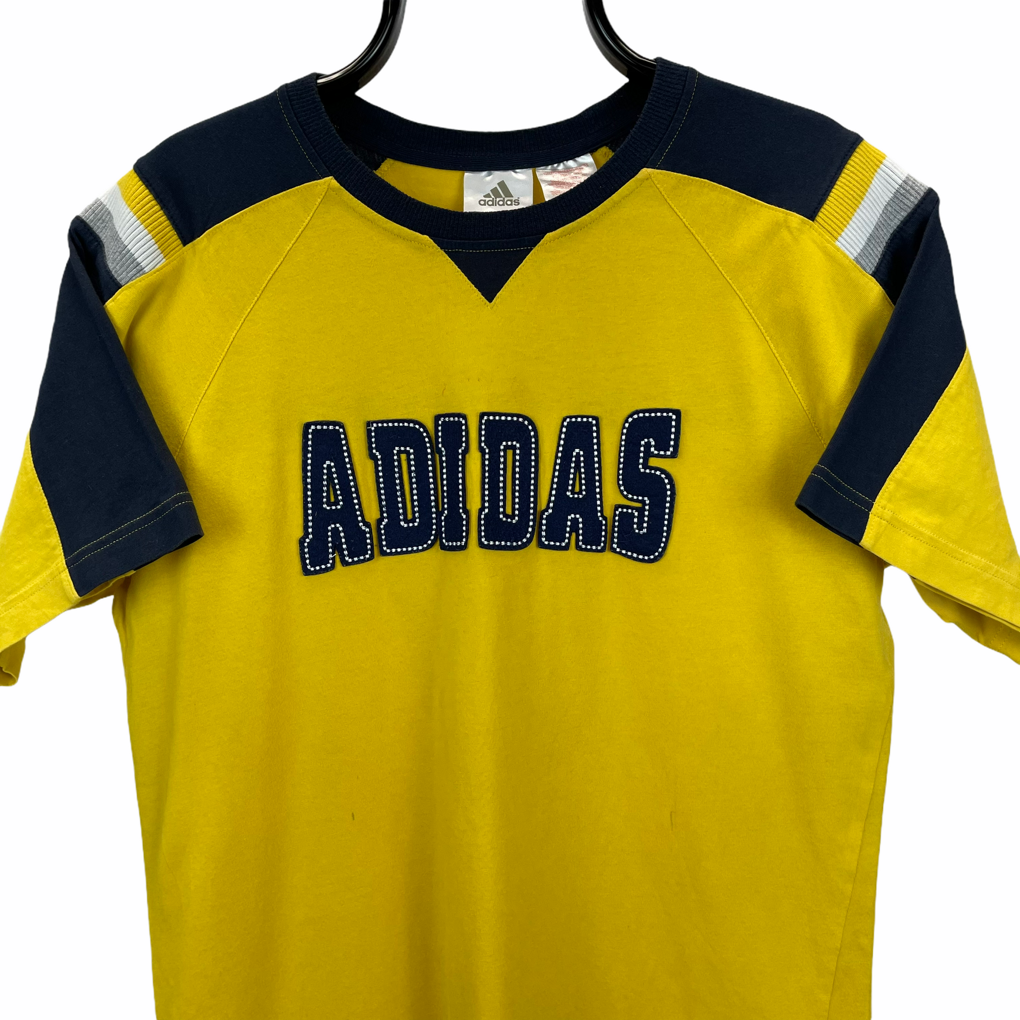VINTAGE ADIDAS SPELLOUT TEE IN YELLOW & NAVY - MEN'S LARGE/WOMEN'S XL