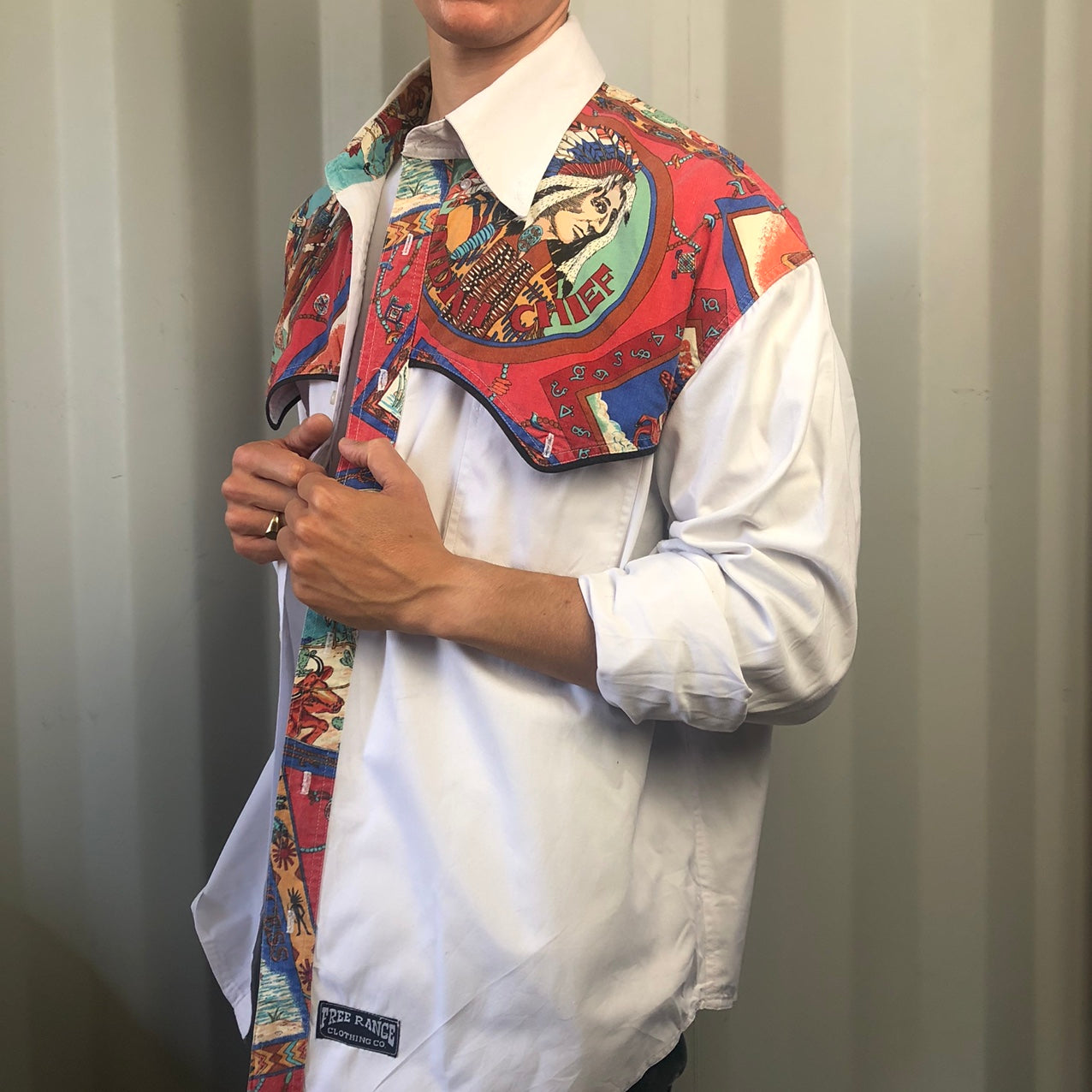 Men’s Vintage Overshirt Casual Shirt with Native American Pattern Design - XL/Large