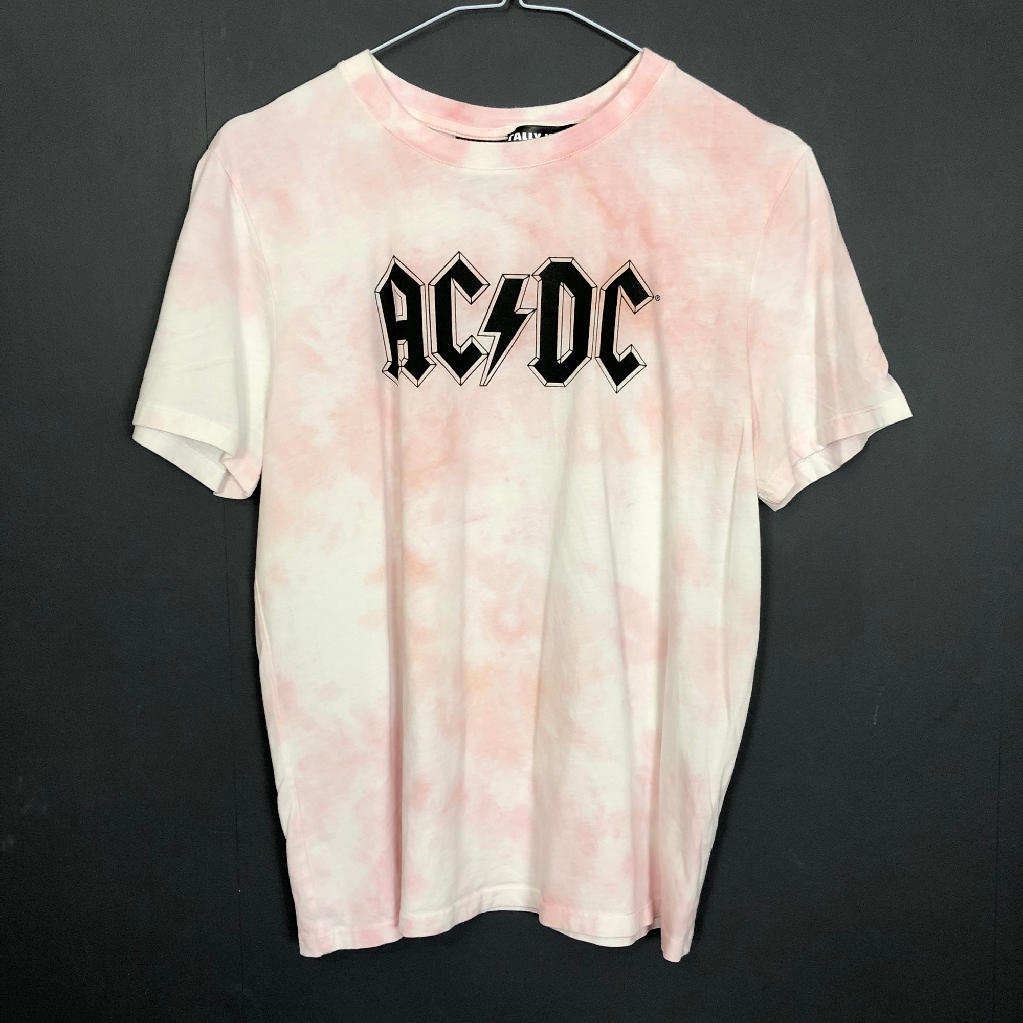 VINTAGE ACDC ROCK BAND / METAL TEE - Small - Vintique Clothing