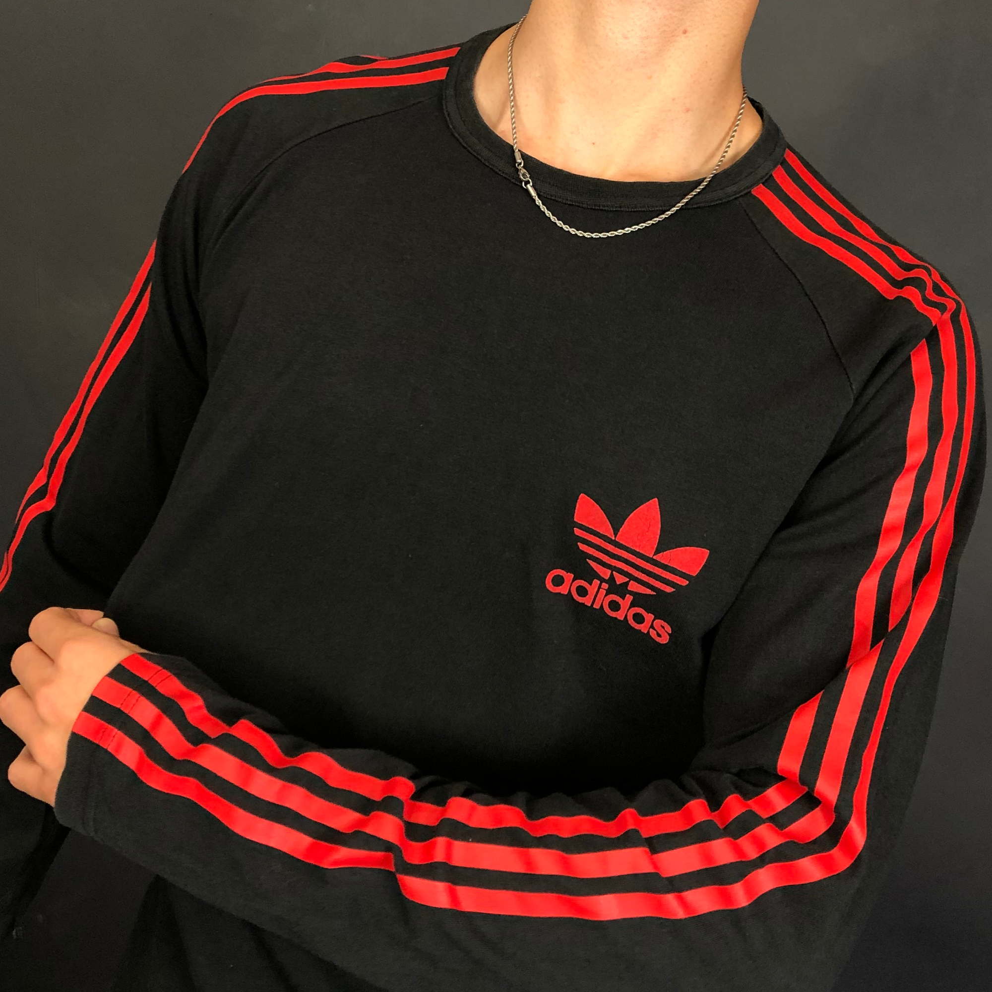 Adidas Long Sleeve T-Shirt - Large - Vintique Clothing