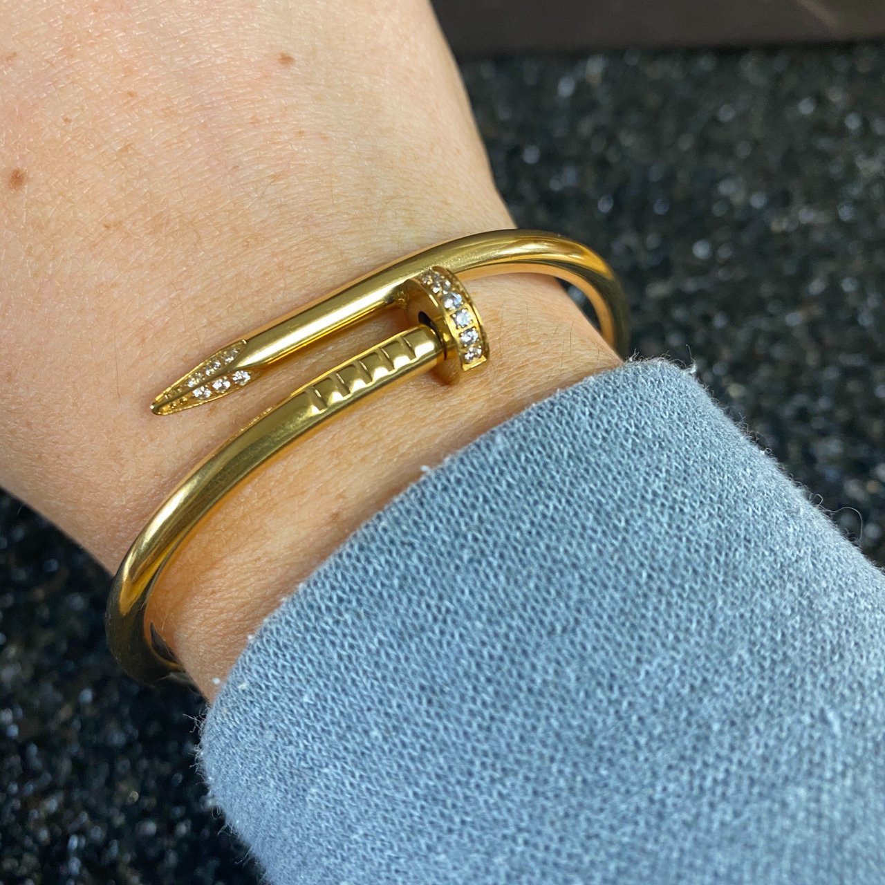 Women’s Classic Nail Gold Diamond Bracelet - Vintique Clothing