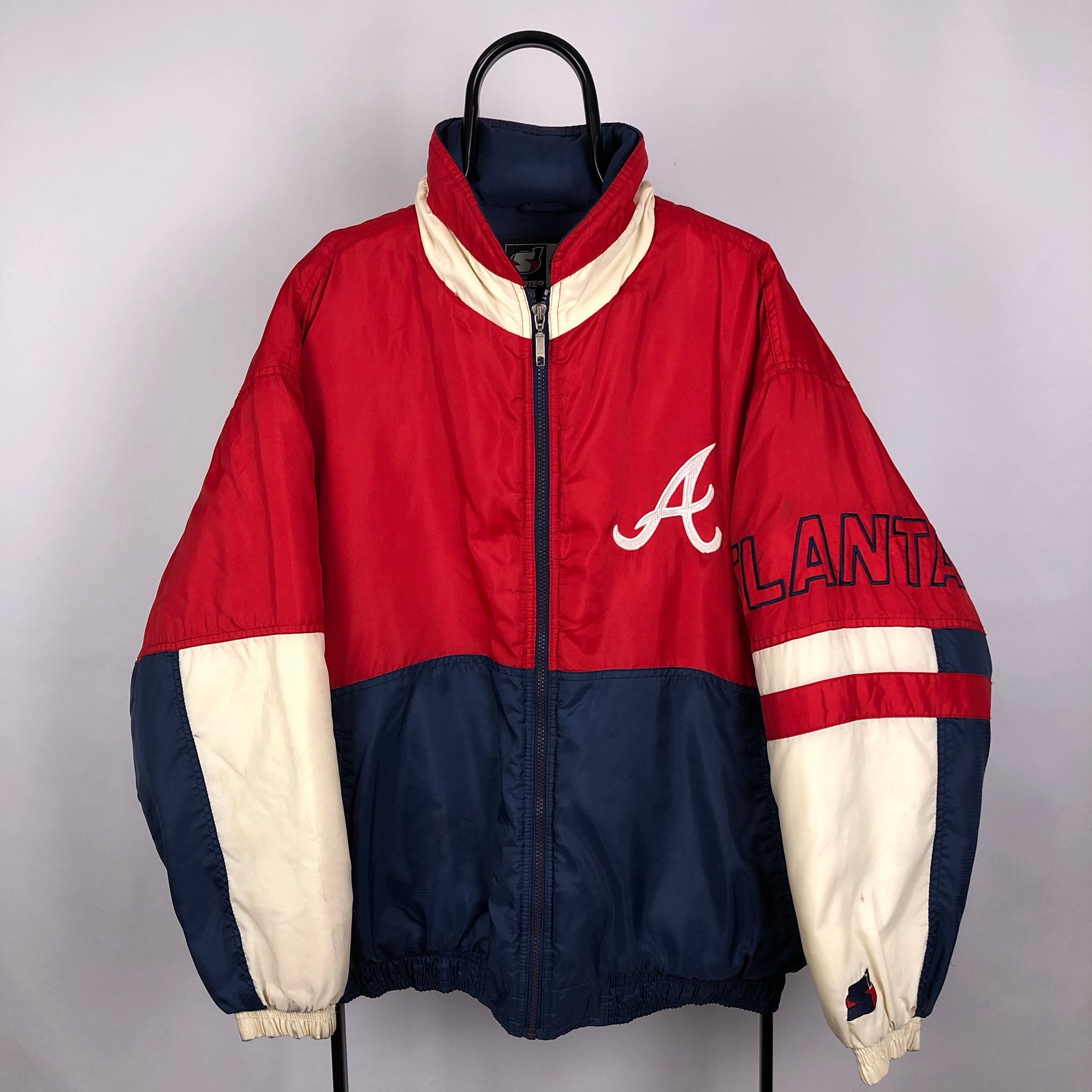 Vintage Starter ‘Atlanta Braves’ Puffer Jacket - Men’s Large/Women’s XL