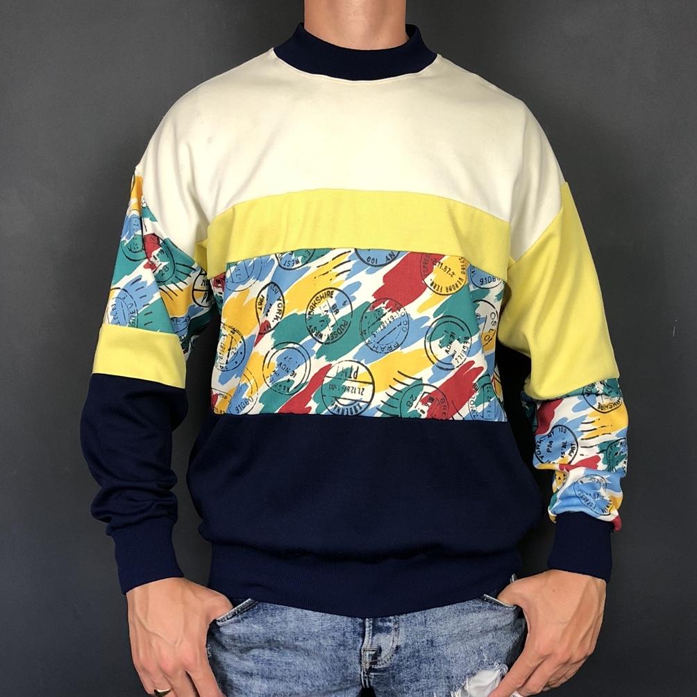 80s / 90s Vintage Sweatshirt with Crazy Retro Design - Large - Vintique Clothing